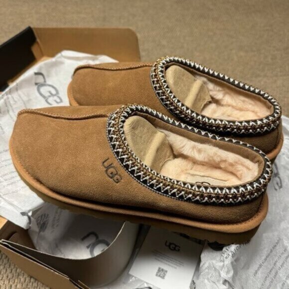 UGG Tasman Slipper Chestnut - Picture 2 of 6